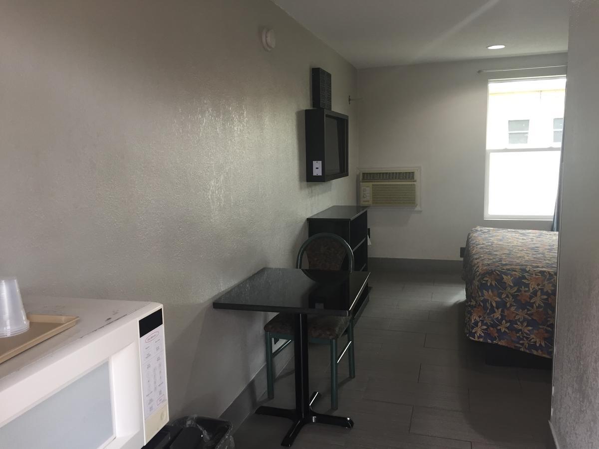 Fort Myers Inn Екстер'єр фото