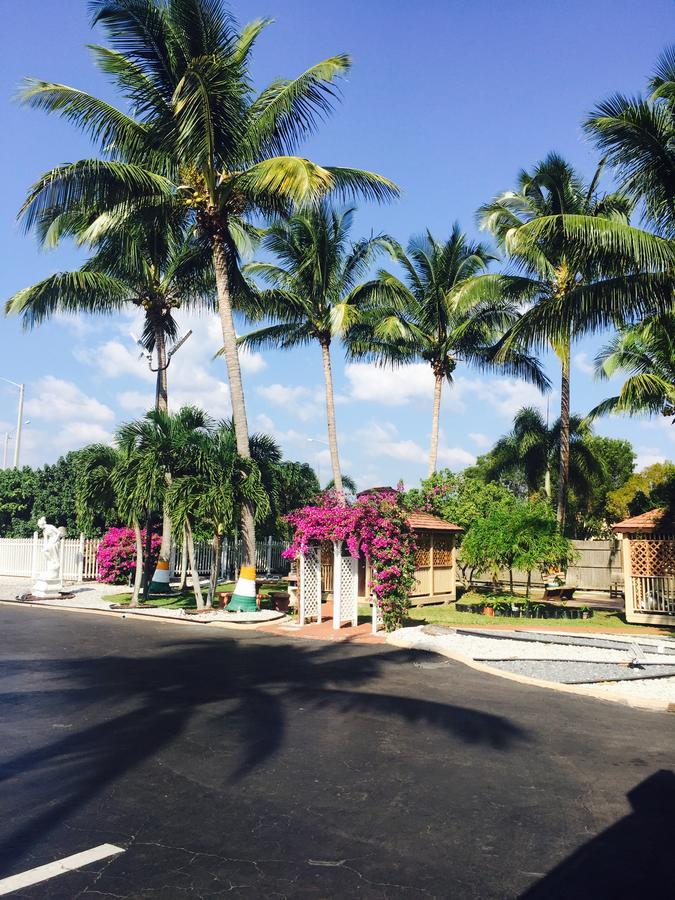 Fort Myers Inn Екстер'єр фото
