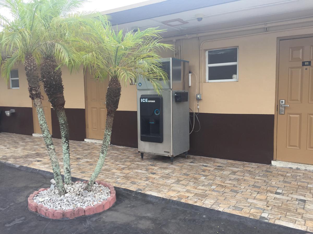 Fort Myers Inn Екстер'єр фото